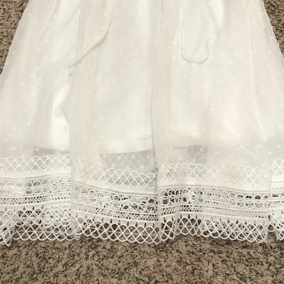 Francesca’s Collection Mini OTS Dress Size XS White Swiss Polka Dot Ruffle - Picture 4 of 7